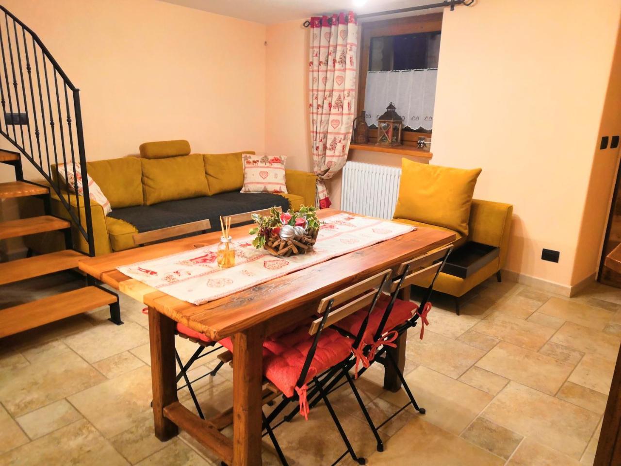 Souvenir De Tsaneli Apartment Roisan ภายนอก รูปภาพ